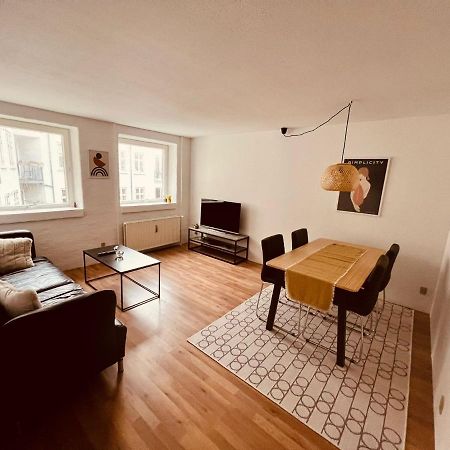 Apartment In The Heart Of Aalborg Bagian luar foto